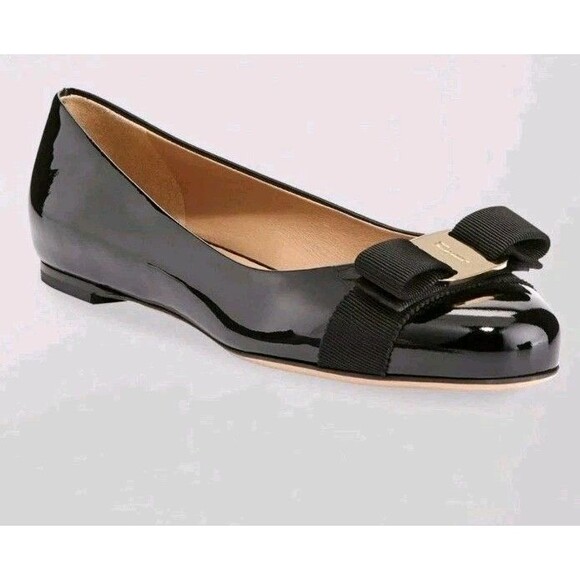 Salvatore Ferragamo Varina Black Patent Leather Flat Size 10 MSRP $800 - Picture 1 of 15